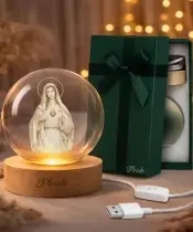 Kryształowa Kulka 3D Matka Boska Maryja Drewniana Podstawa LED